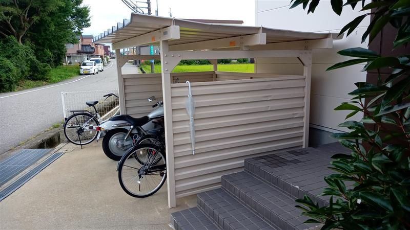 レオパレス西富山 共用部分