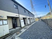 レオパレスアイランド エントランス