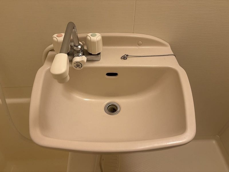 レオパレスたぶの木 洗面台