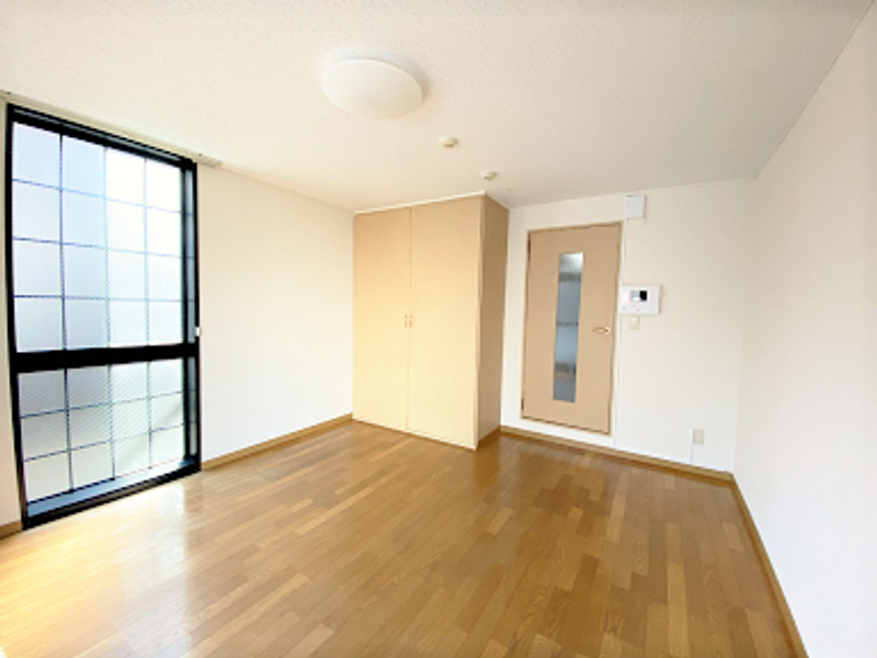 レオパレス文京 居間