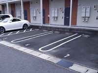 レオネクストハピネス東名 駐車場