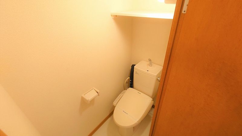 レオパレスみや トイレ