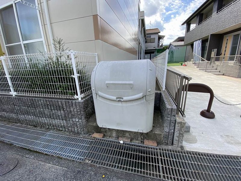 レオパレスドリーム１号館 共用部分