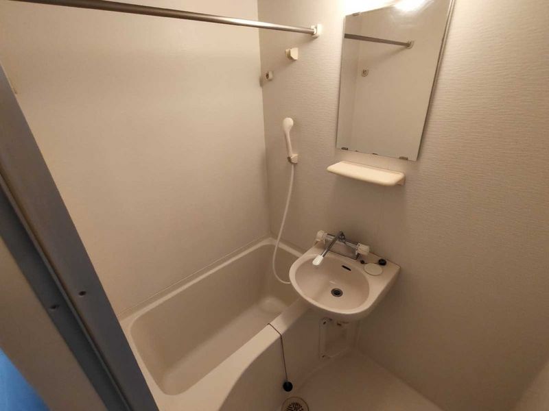 レオパレスガーデンアオキ 風呂