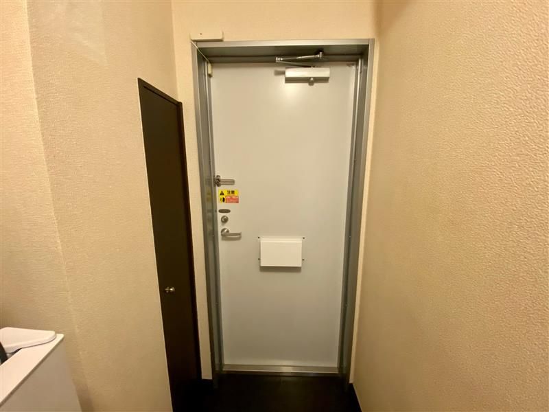 レオネクストユリ 玄関