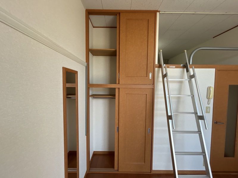 レオパレスカネエーズ柳橋 収納