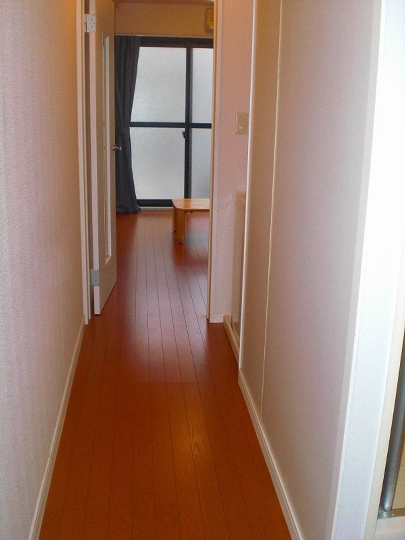 レオパレス小町Ｂ 玄関