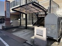 レオパレスエスペーロ本町 エントランス