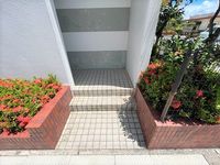レオパレスＴＩＩＤＡ エントランス