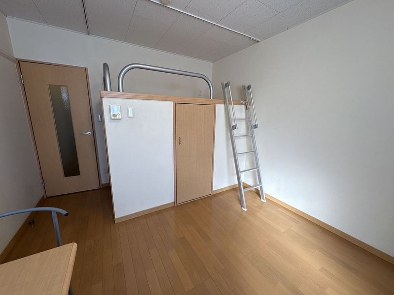 LEONEXT Preludium 기타