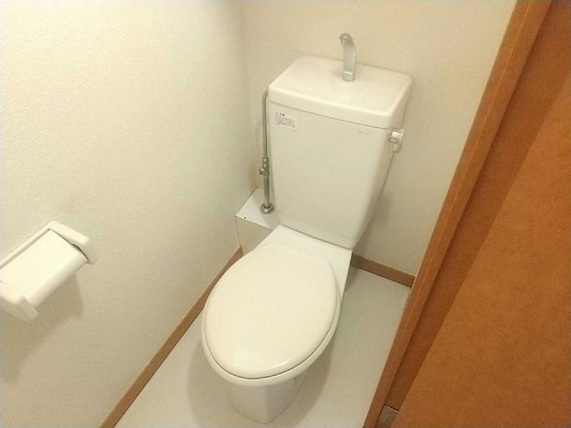 leopalace Nakamachi Toilet