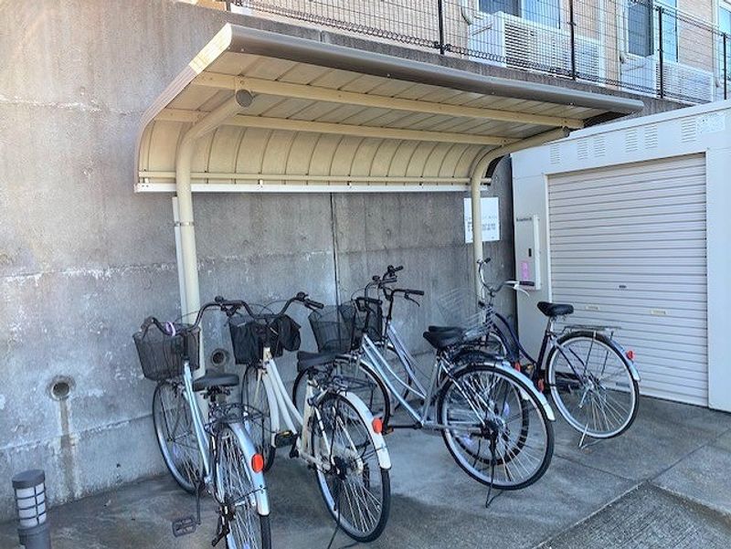レオパレスバード 共用部分