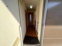 レオパレスサンシャイン 玄関