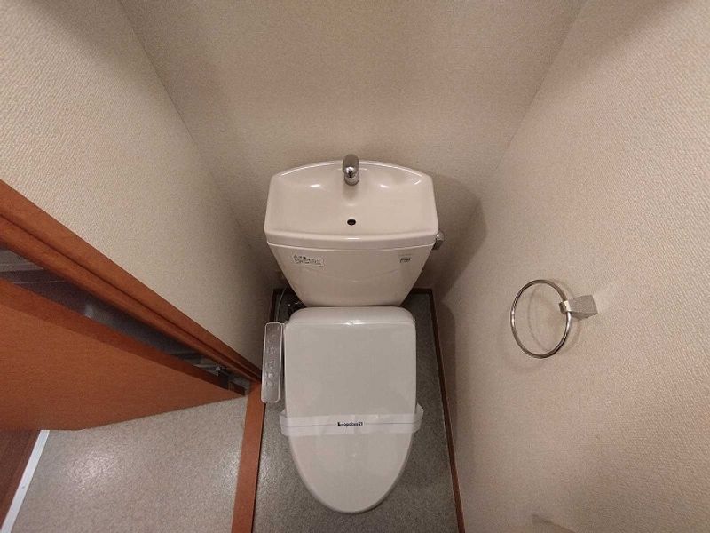 レオパレスシャンテＢ トイレ