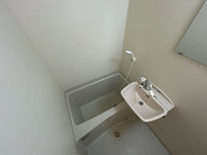 レオパレスフリージア 風呂