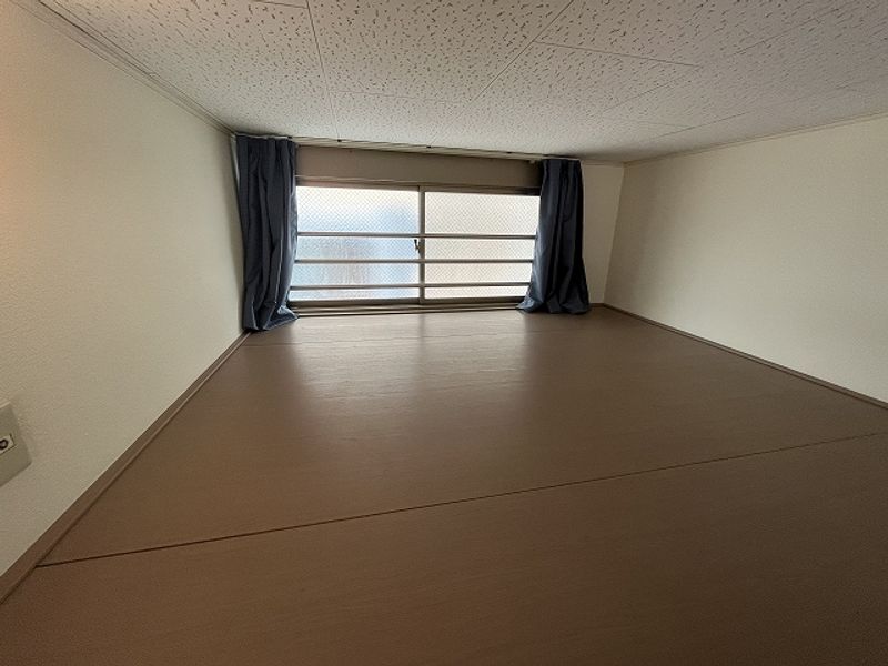 レオパレス中井町５ その他
