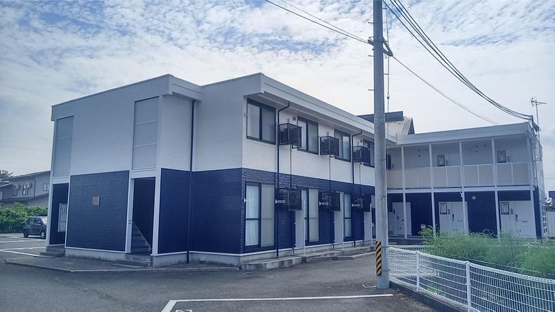 レオパレスメゾン　コンフォール 外観