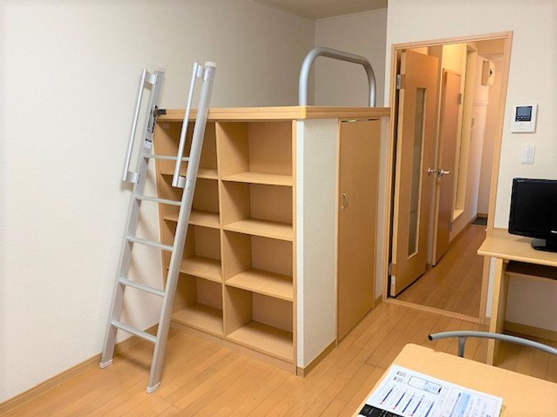 レオパレスセジュールカーサ玉名 居間