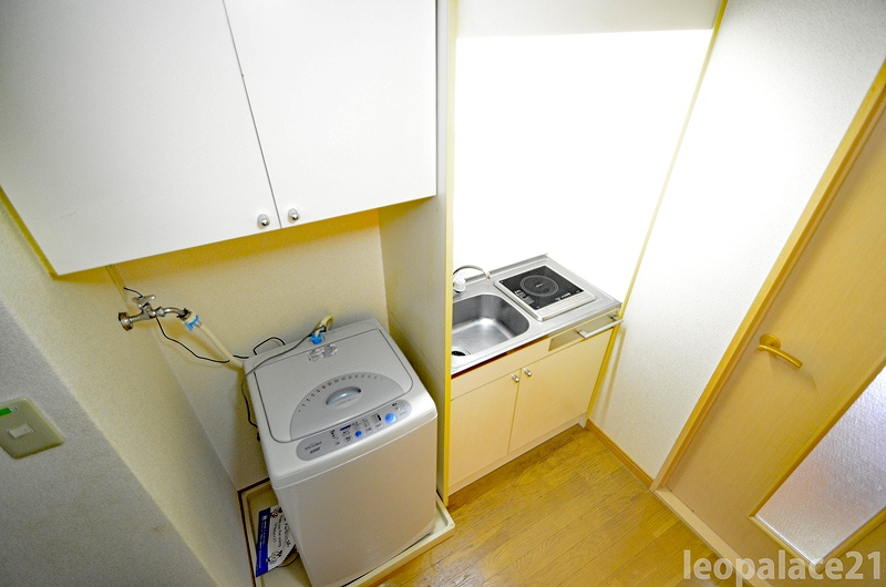 レオパレス中央 キッチン
