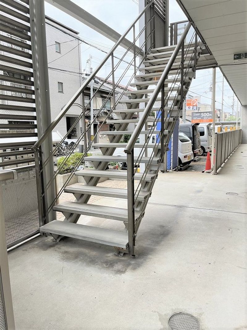 レオパレス住吉壱番館　 エントランス