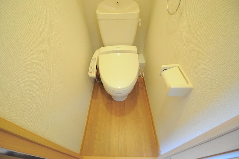 レオパレスメゾン吉祥院 トイレ