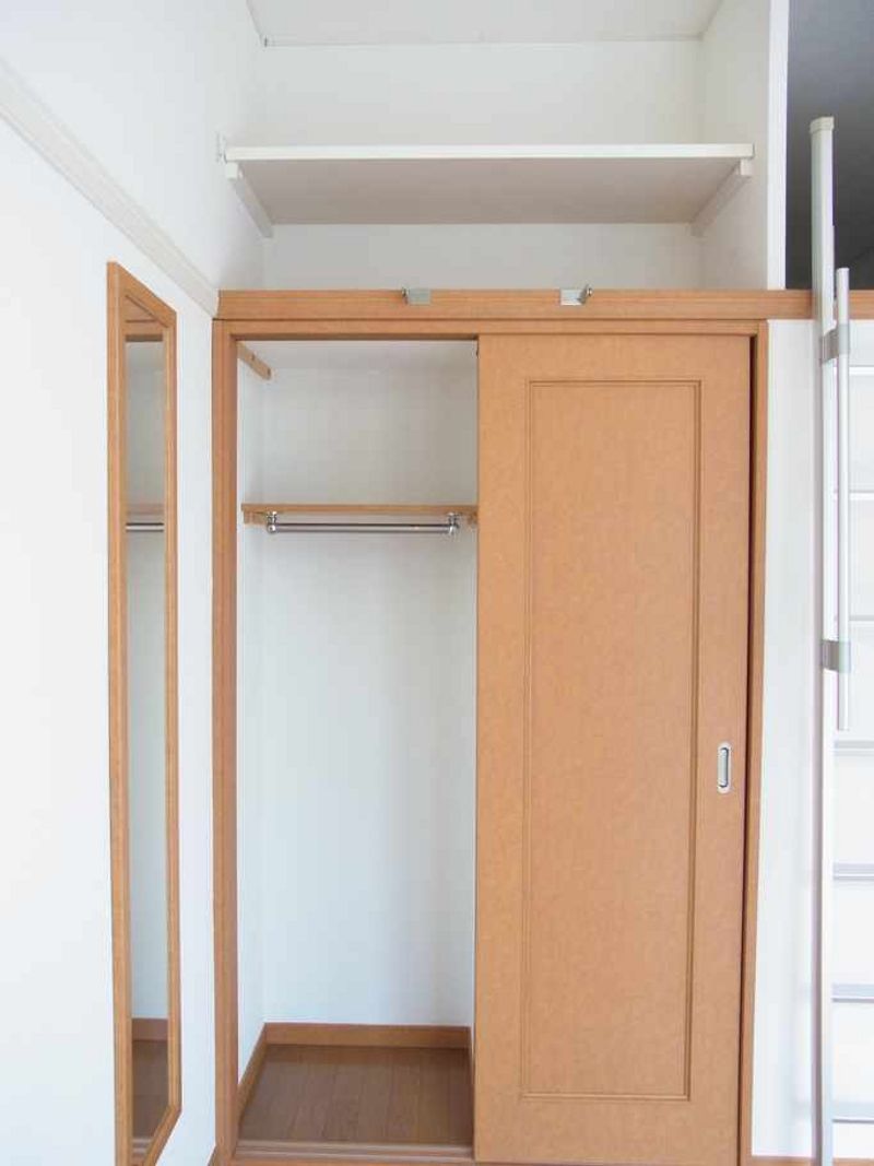 レオパレスサンデン７ 収納