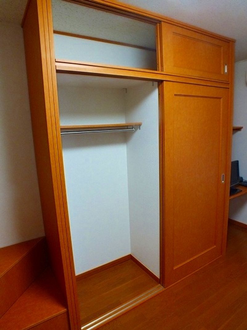 レオパレスパミドール 収納