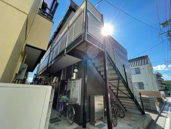 レオパレスエトワール 外観