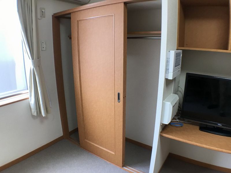 レオパレス御堀Ⅱ 収納