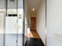 レオパレスプルミエ 玄関