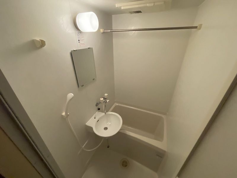 leopalace Excella Bathroom