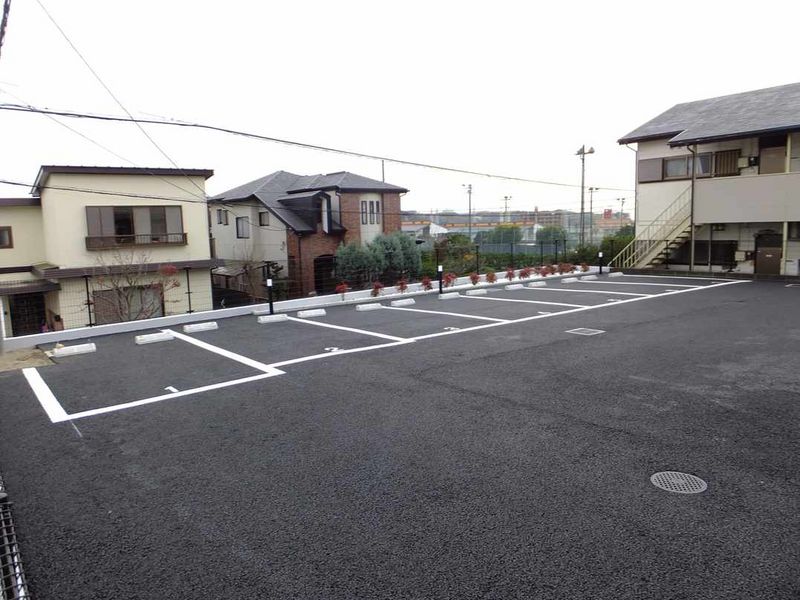 ミランダばうレジデンス湘南 駐車場
