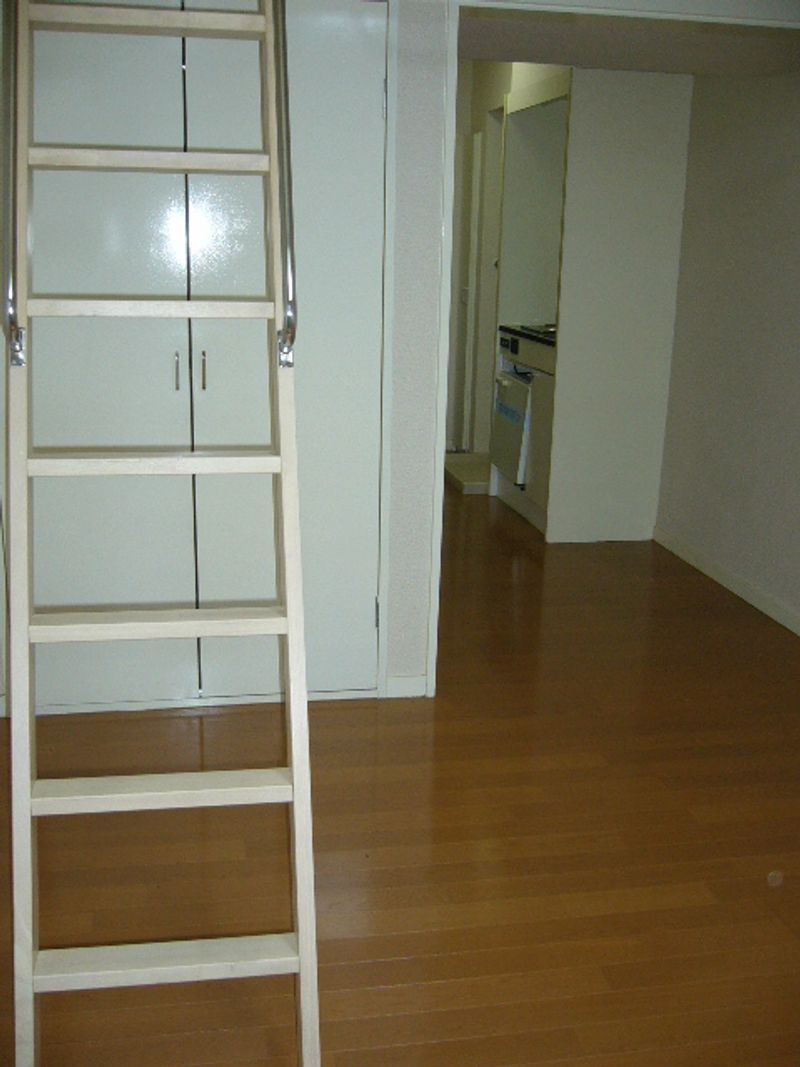 レオパレスＩＴＯ 居間