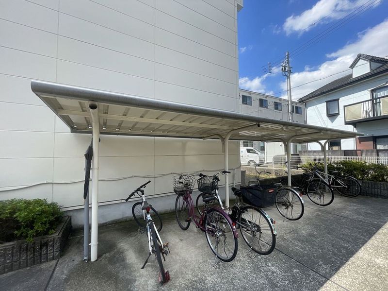 レオパレスフランボワーズ　Ｆ 共用部分