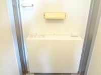 レオパレス宮西ストリート 玄関