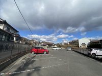レオネクストまつおか２ 駐車場