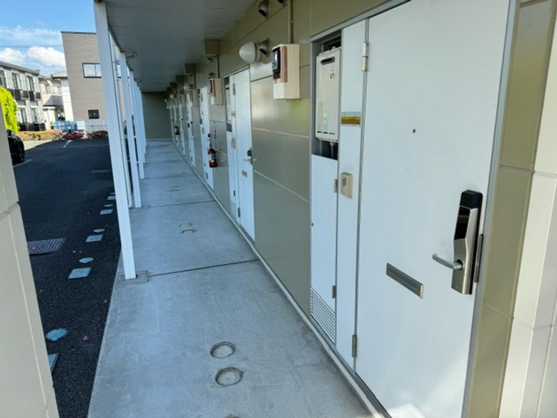 レオパレスエトワール エントランス