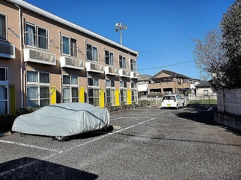 レオパレスＫｕｋｉ　Ｅａｓｔ 駐車場