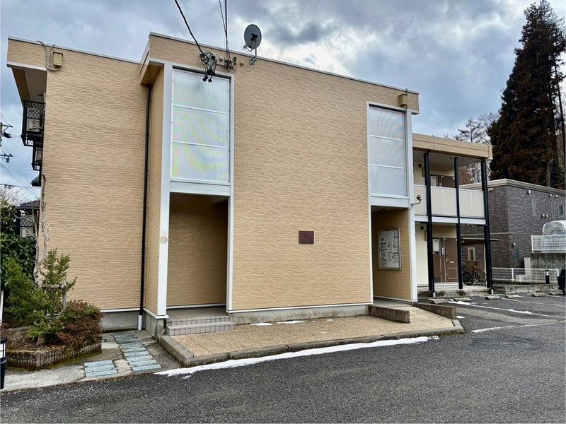 レオパレスエスポワール 外観