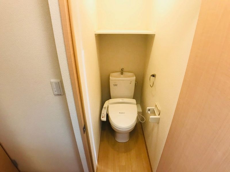 レオパレスレオーノⅡ トイレ