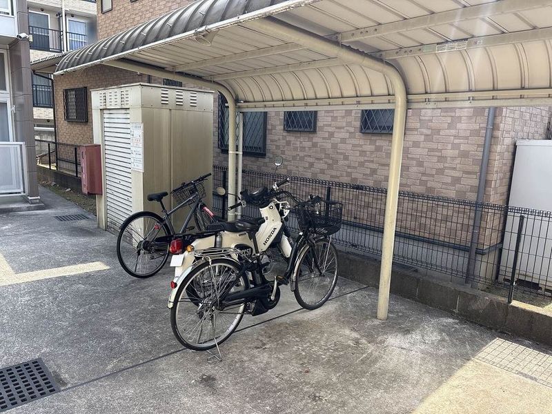 レオパレス光 共用部分