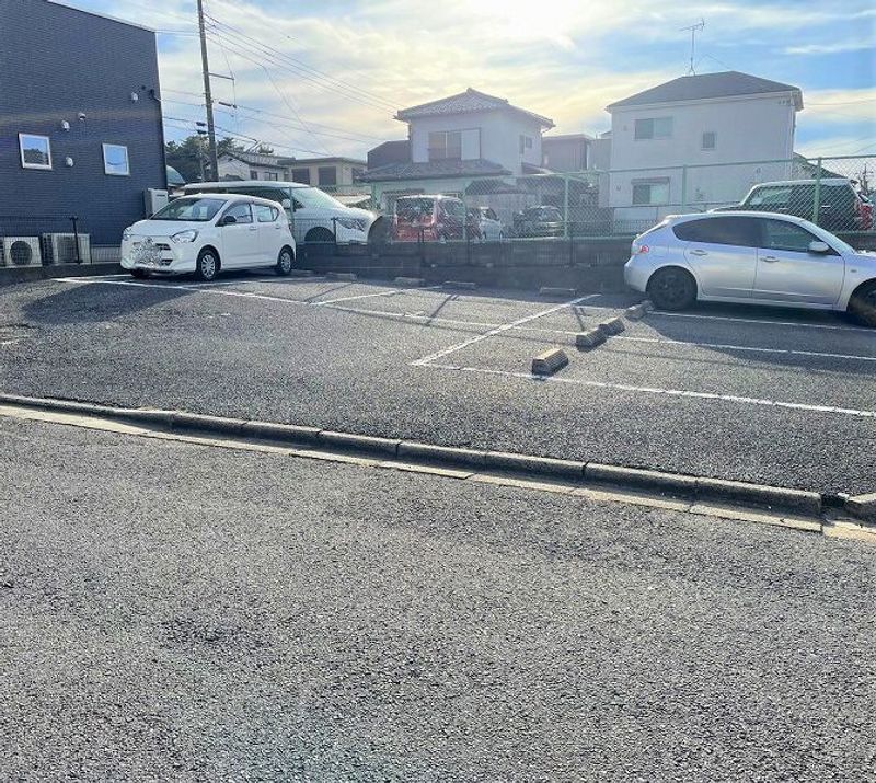 レオパレスＧａｒｄｅｎ 駐車場