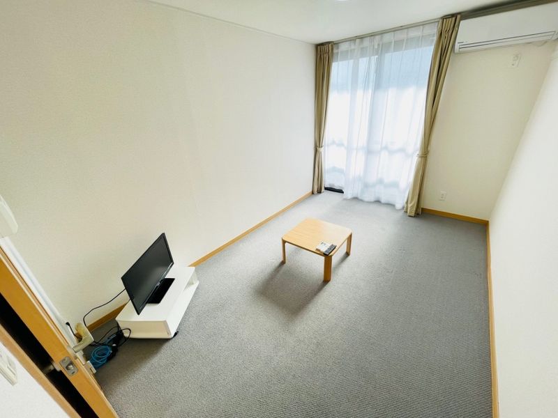レオパレスクレシア柵町 居間
