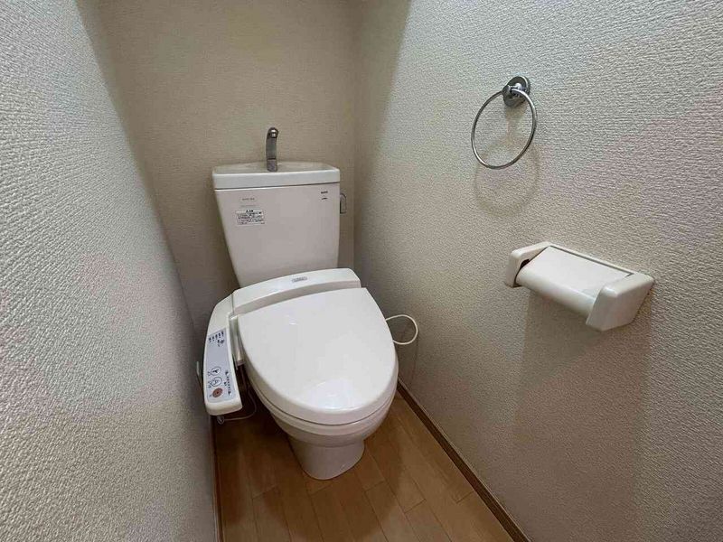 leopalace NANPEI Toilet