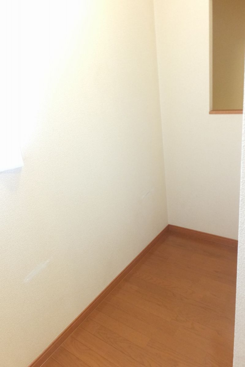 レオパレスどんぐり その他