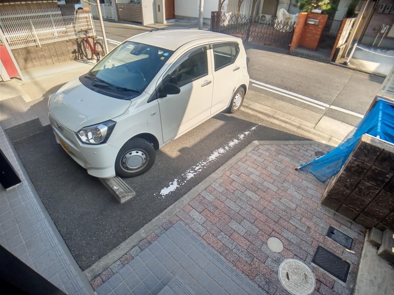 レオパレス長池 駐車場