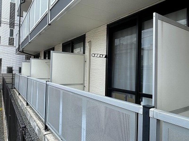 レオパレス本中山 バルコニー