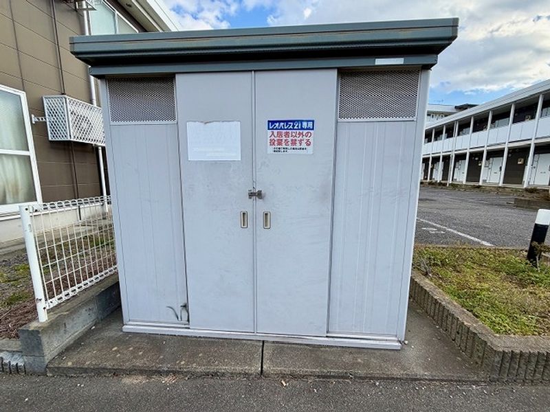 レオパレスブリッシュ西原 共用部分