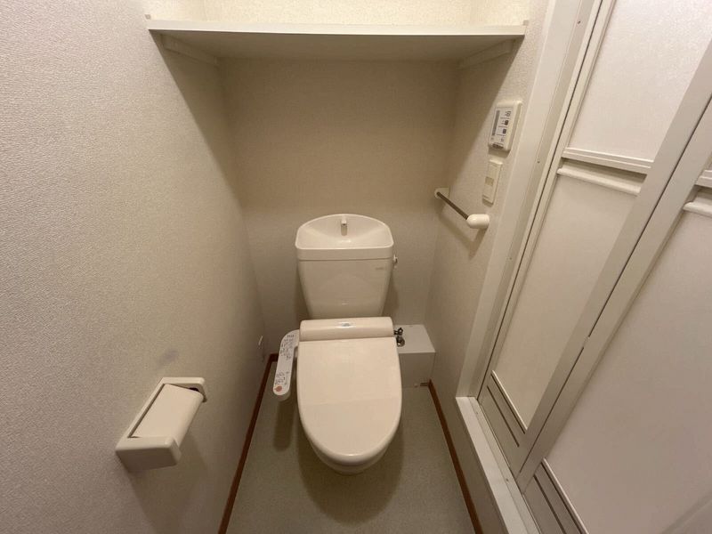 leopalace East II Toilet
