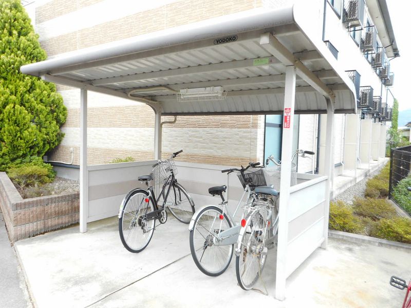 レオパレスブルースカイⅡ 共用部分